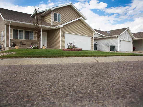 1208 Sioux Ave, Gillette, WY 82718