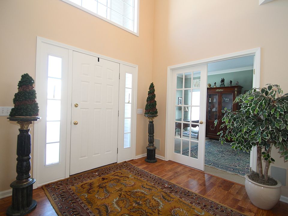 56 Helmsford Way, Penfield, NY 14526 Zillow