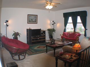 123 Schoeneck Rd, Ephrata, PA 17522