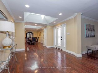 2301 Bennington Gate, Oakville, ON L6J5Z4