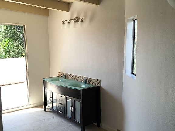 2nd image of 10905 El Domino Ave