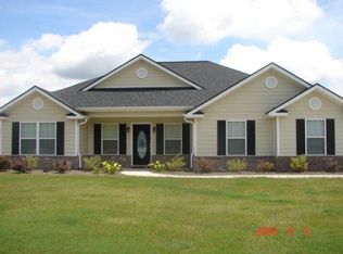 286 Parish Loop NE, Hinesville, GA 31313
