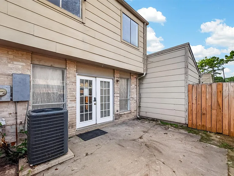 15507 Aldine Westfield Rd — Photo 35