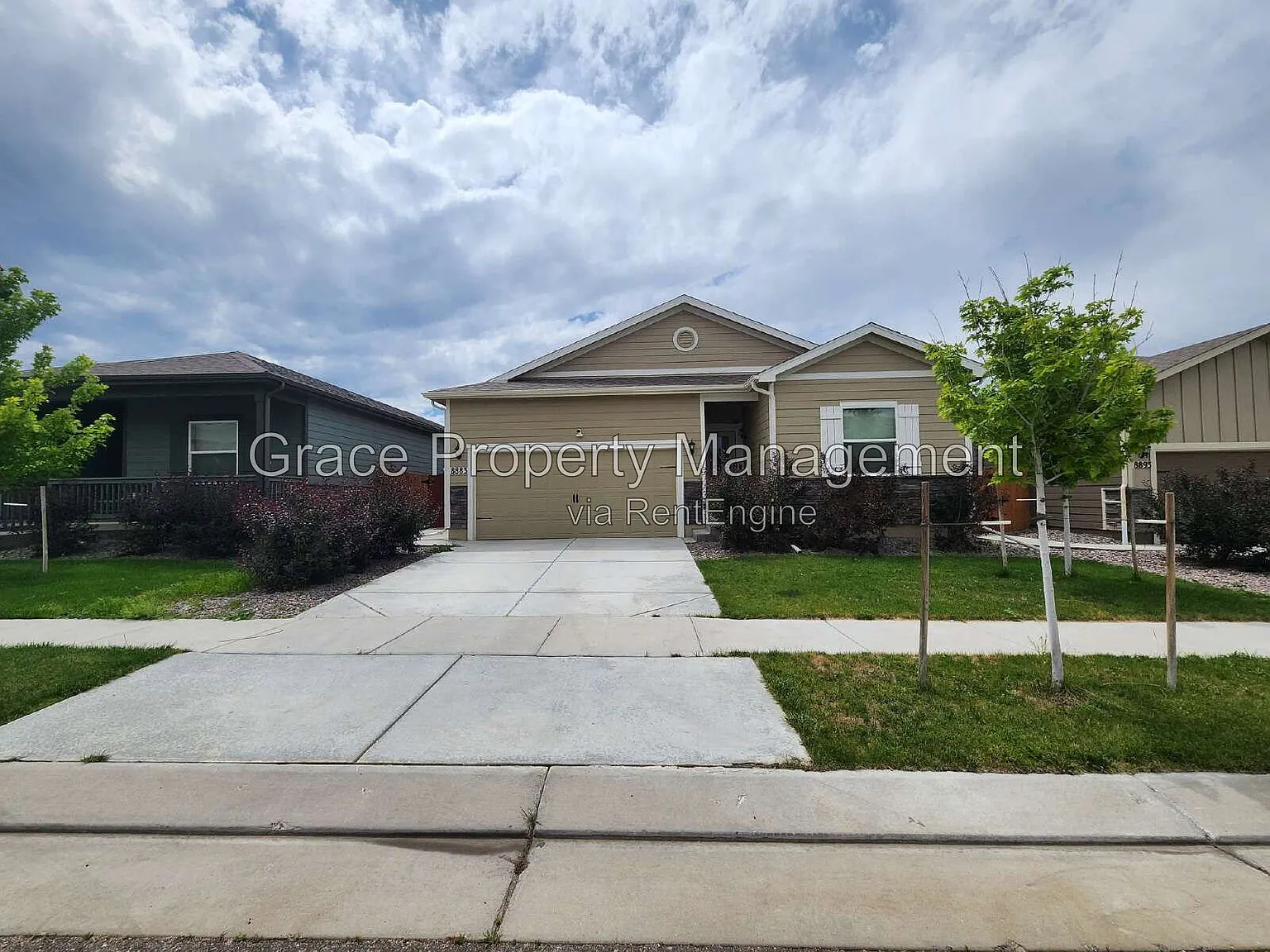 3 bed, 2.0 bath, 1285 sqft, $2,625 — Photo 2