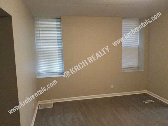 4th image of 521-523 Fassen St