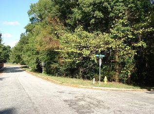 3268 Tobie Grant Ln, Scottdale, GA 30079