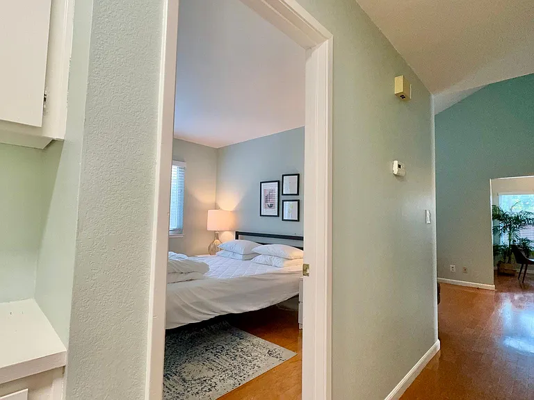 1391 Hardy Pl — Photo 19