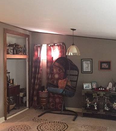 Sitting area