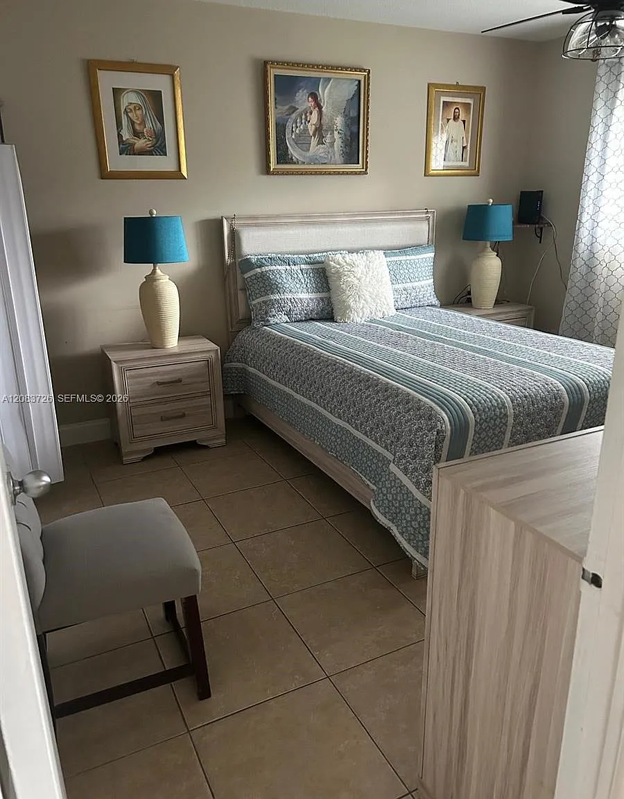 Villas Of Miami Lakes Con — Photo 4