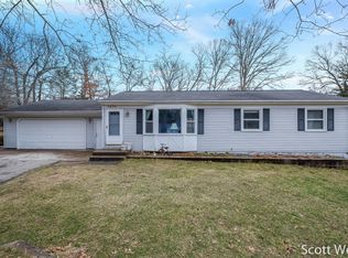 1474 Lockewood Dr SE, Lowell, MI 49331