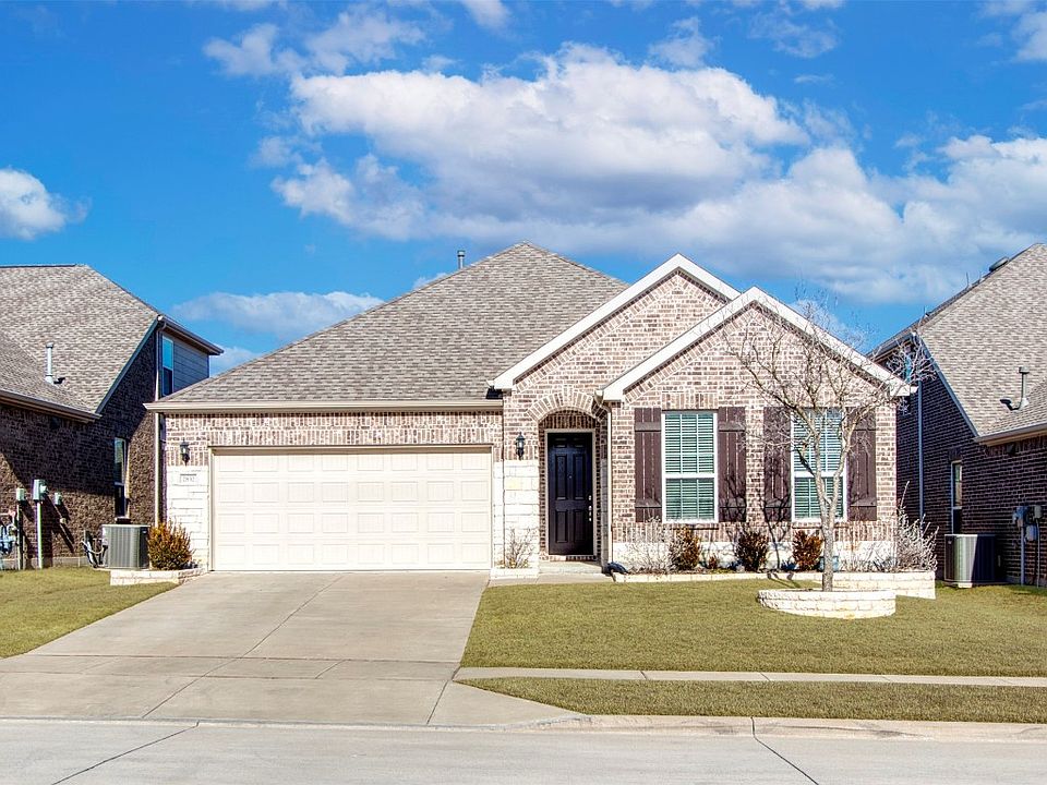 1st image of 2832 Barnsley Dr