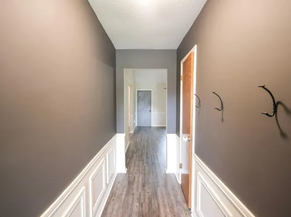 52 Blackgum Ct, Lake Jackson, TX 77566