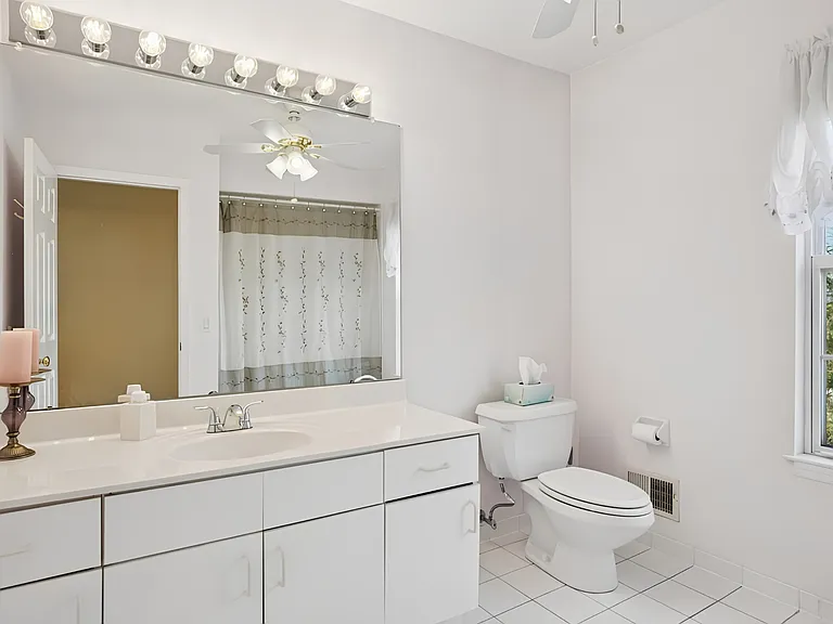 15 Ryan Lane Lincoln Park — Photo 19
