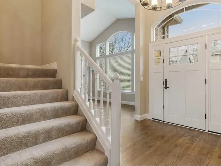 12720 SW 116th Ave — Photo 3