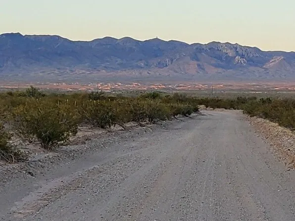 12 Bramlett Rd, Sierra Blanca, TX 79851