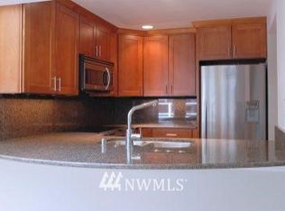 15416 NE 15th Pl #15-C, Bellevue, WA 98007