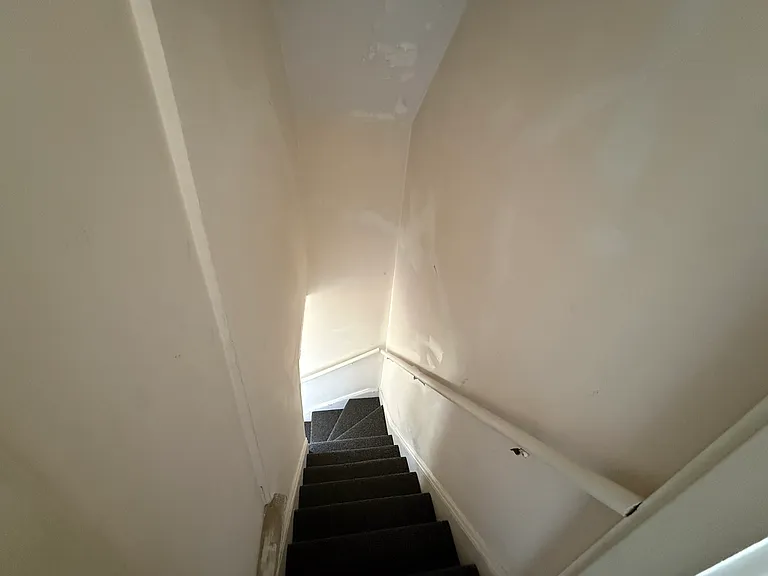 899 Broadway #4 — Photo 16