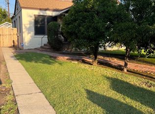 1121 N College Ave, Fresno, CA