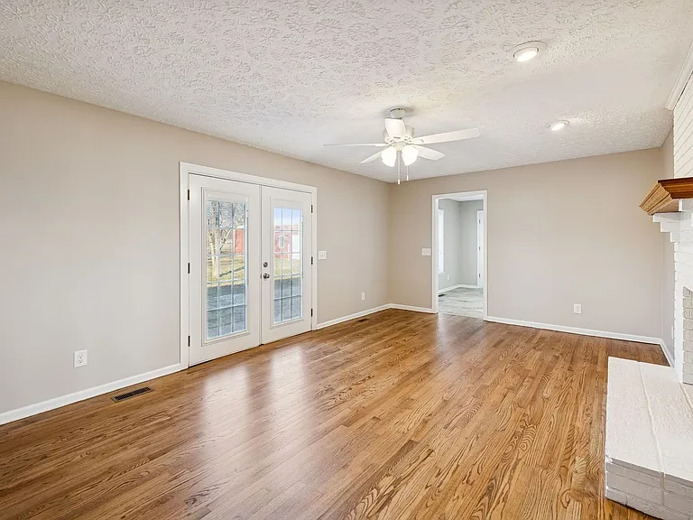 353 Branham Mill Rd — Photo 23