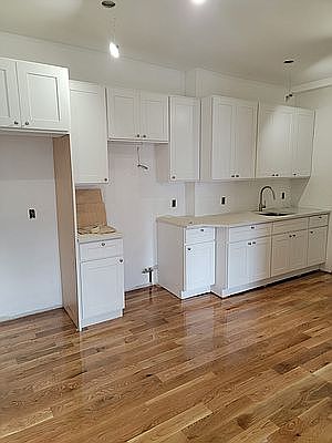 3rd image of 25-95 44th St #3R