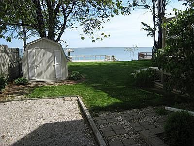 3rd image of 4312 Edgewater Dr