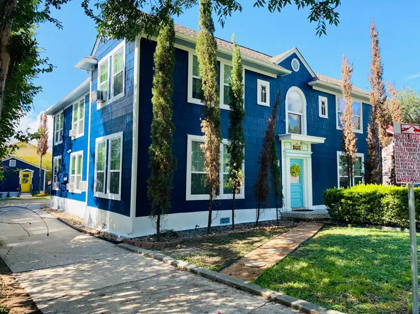 1030 W Russell Pl, San Antonio, TX