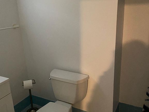 2nd image of 268 Delmar Ave #1