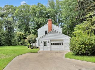 12200 Petersburg St, Chester, VA 23831