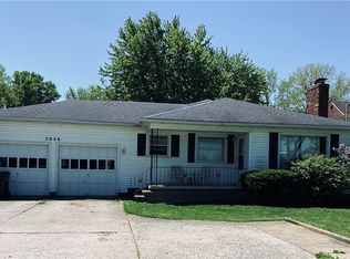 3956 E Lake Rd, Sheffield Lake, OH 44054