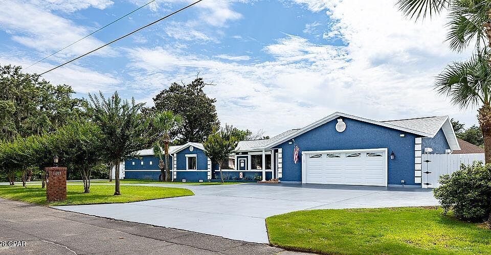 1st image of 1605 Louise Ave