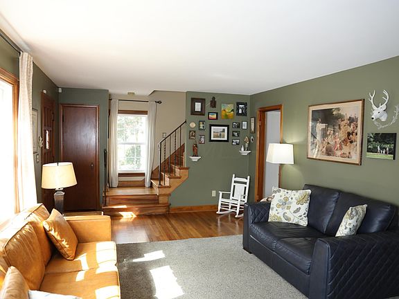 3rd image of 2992 Fair Ave