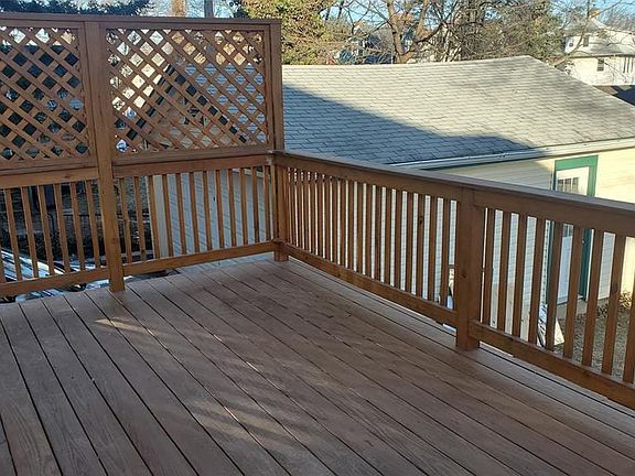 4th image of 177 Ashland Ave #1