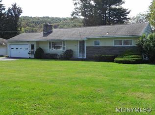 16 Lin Rd, Utica, NY 13501