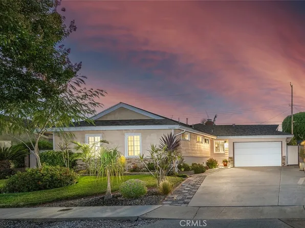 15401 Baffin Cir, Huntington Beach, CA 92649