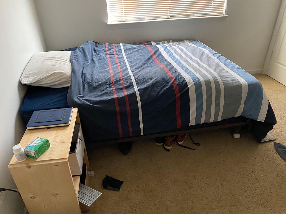 1st image of 508 Sunridge Dr APT 204