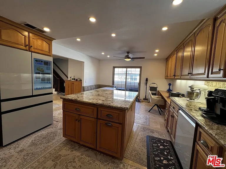 7825 Seaglen Dr #34 — Photo 15
