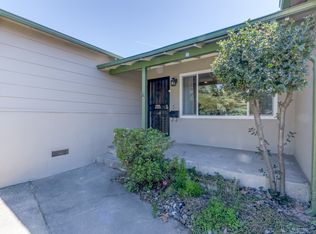 2044 Delma Way, Sacramento, CA 95825