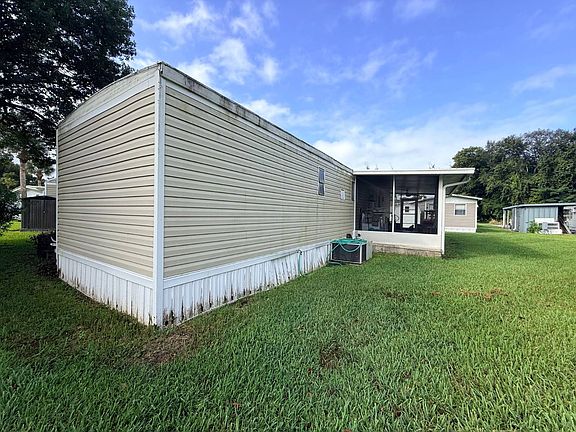 3rd image of 325 Rosedale Ave Lot 11