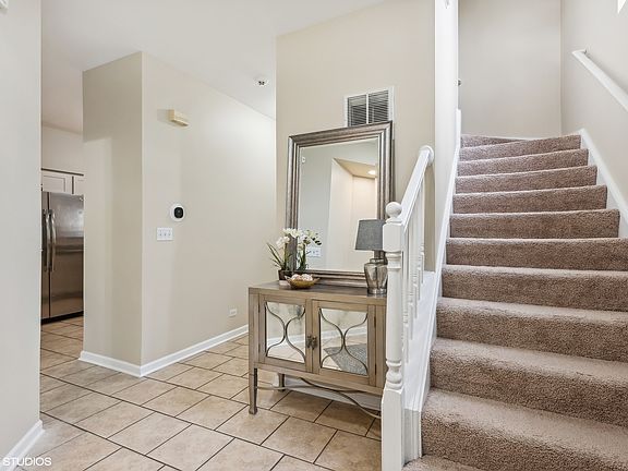 2nd image of 704 Stuarts Dr #704
