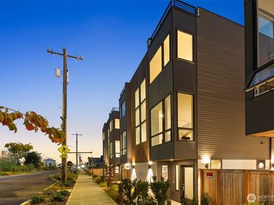 9241 A 16th Avenue SW, Seattle, WA, 98106