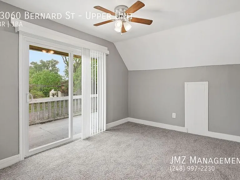 23060 Bernard St #UPPER — Photo 18