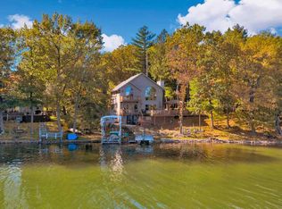 N6528 S Long Lake Rd, Waupaca, WI 54981