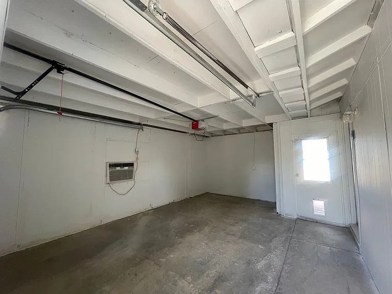 4880 Pancho Villa Dr — Photo 5