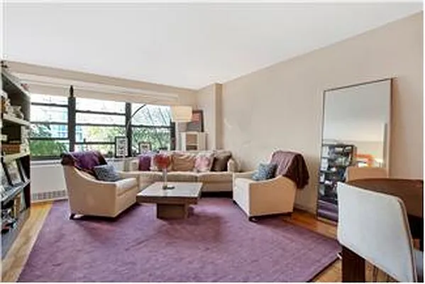 Sold by Barak Realty | media 17