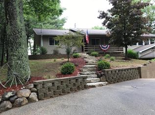 5734 W Longbridge Rd, Pentwater, MI 49449