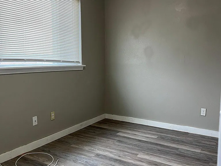 316 Cline Ave — Photo 15