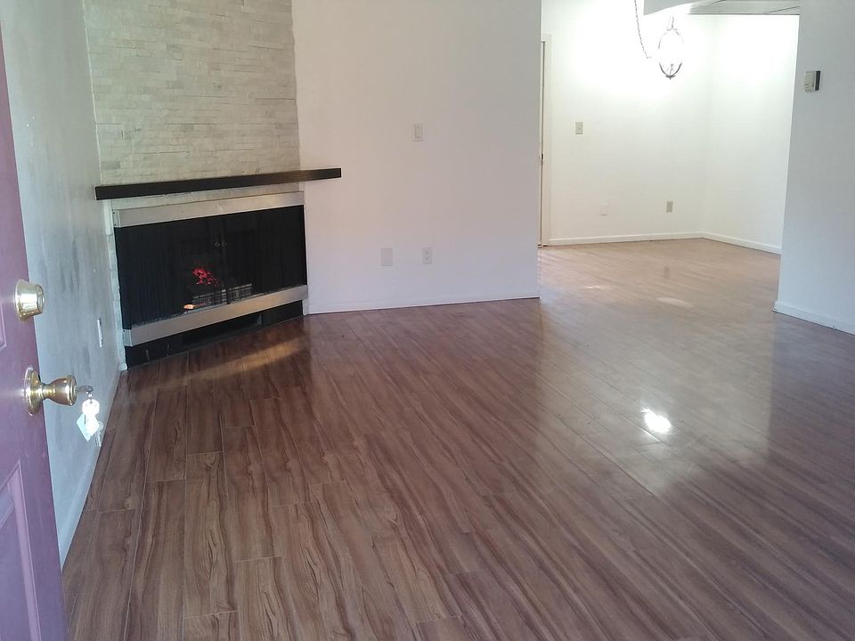 1st image of 9009 Tobias Ave APT 11