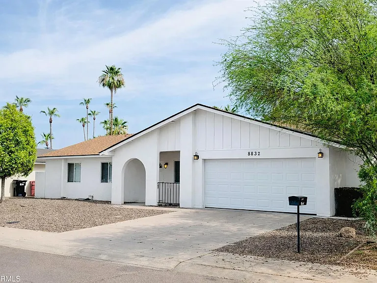 8832 E Lupine Ave — Photo 16
