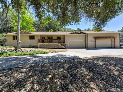 17689 Silver Pine Dr, Penn Valley, CA, 95946
