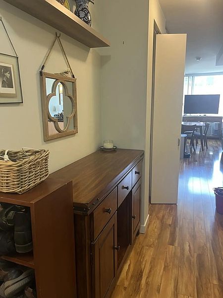Vancouver Apartment for rent - 2 Bedrooms — photo 3